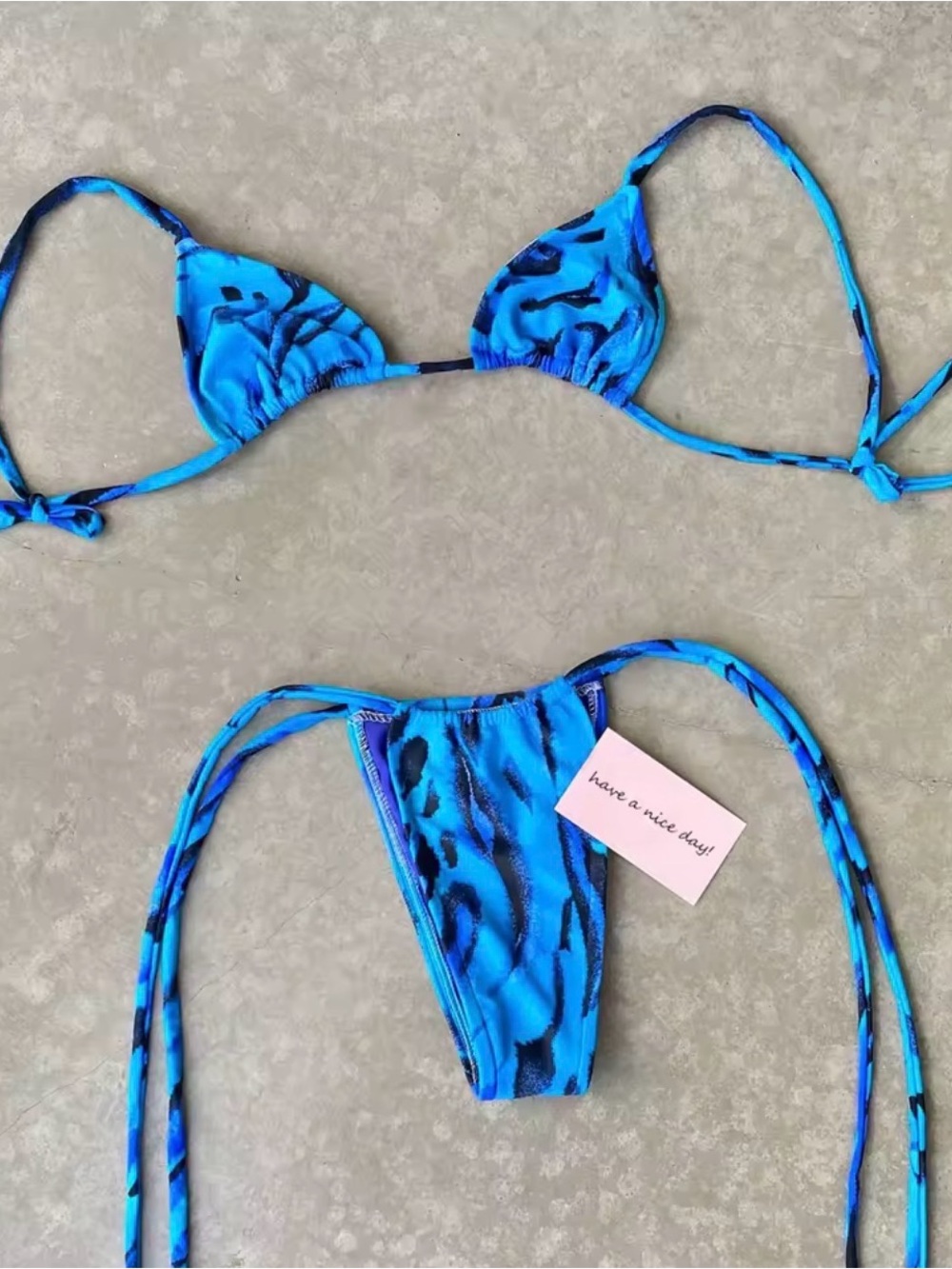 NWOT - Blue Pattern Tie-String Bikini Set - Small